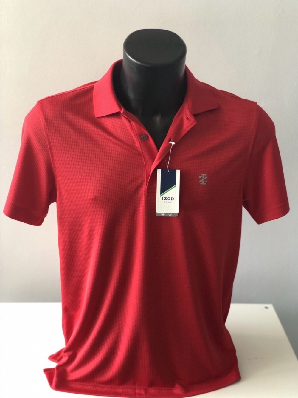 IZOD Men’s Red Golf Polo Shirt Size Medium